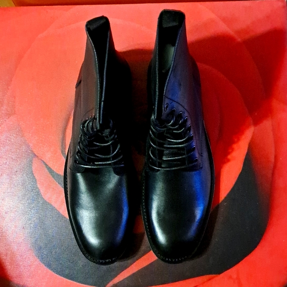 Kenneth Cole Cross Walk Combat Boot - Picture 2 of 5